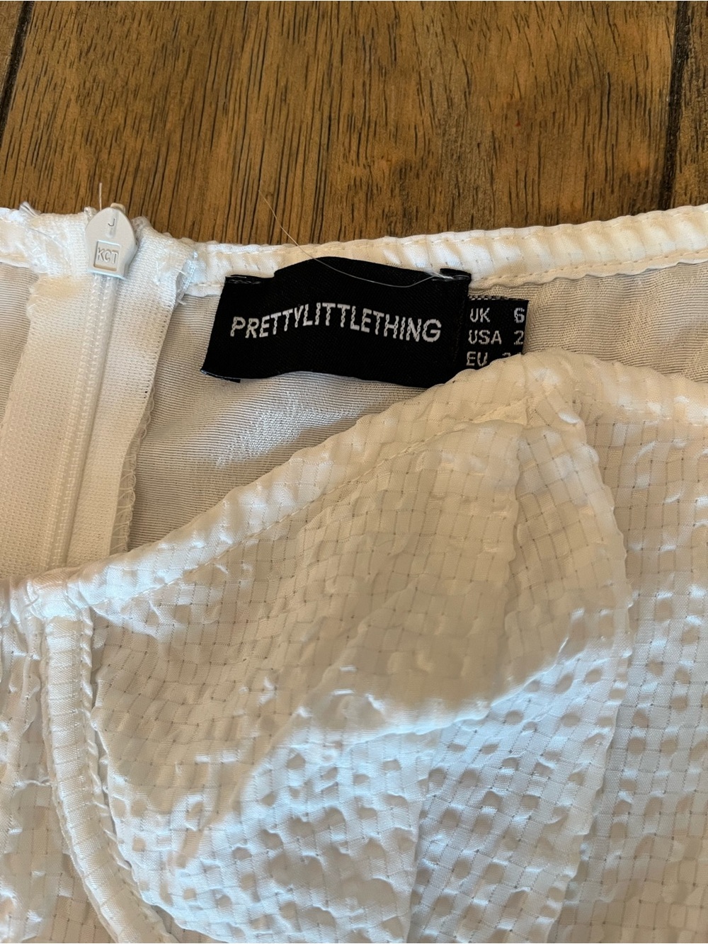 White Puff-Sleeve Tiered Mini Dress size 2 - Picture 11 of 13
